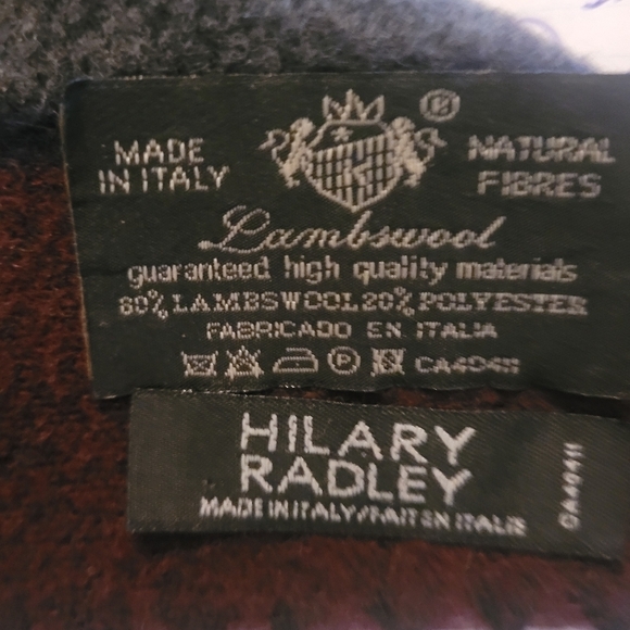 Hillary Radley Lambs Wool Blend Scarf - Picture 3 of 3